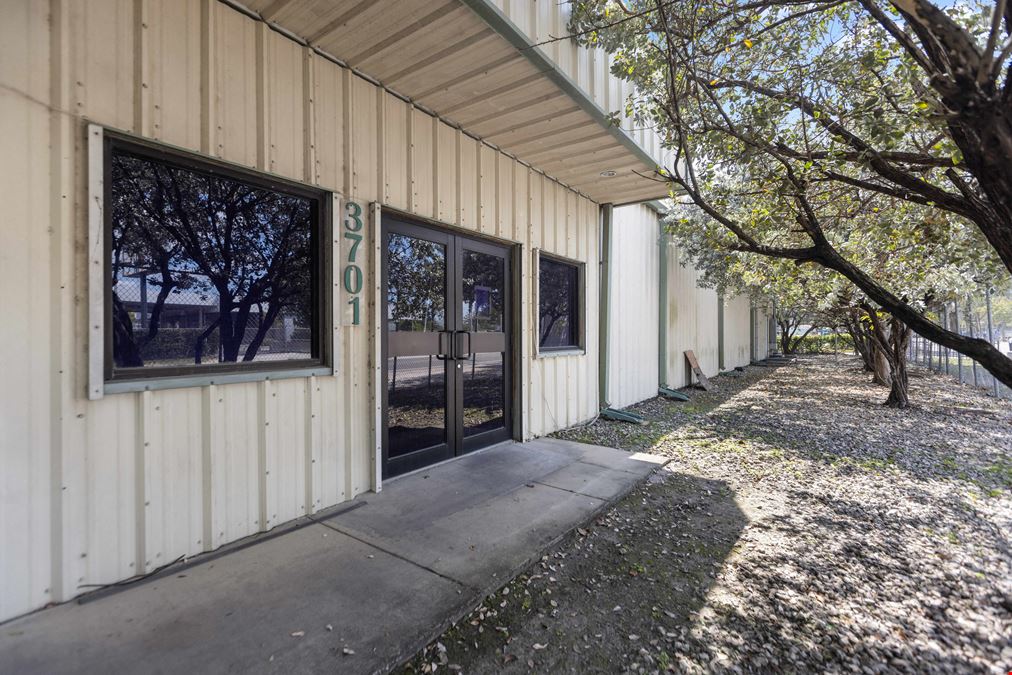 3701 NW South River Dr