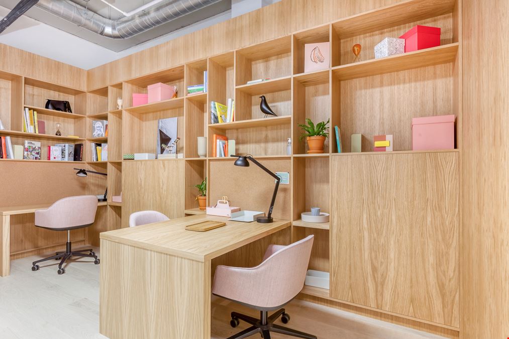 Spaces - Hunt Valley - Schilling Circle