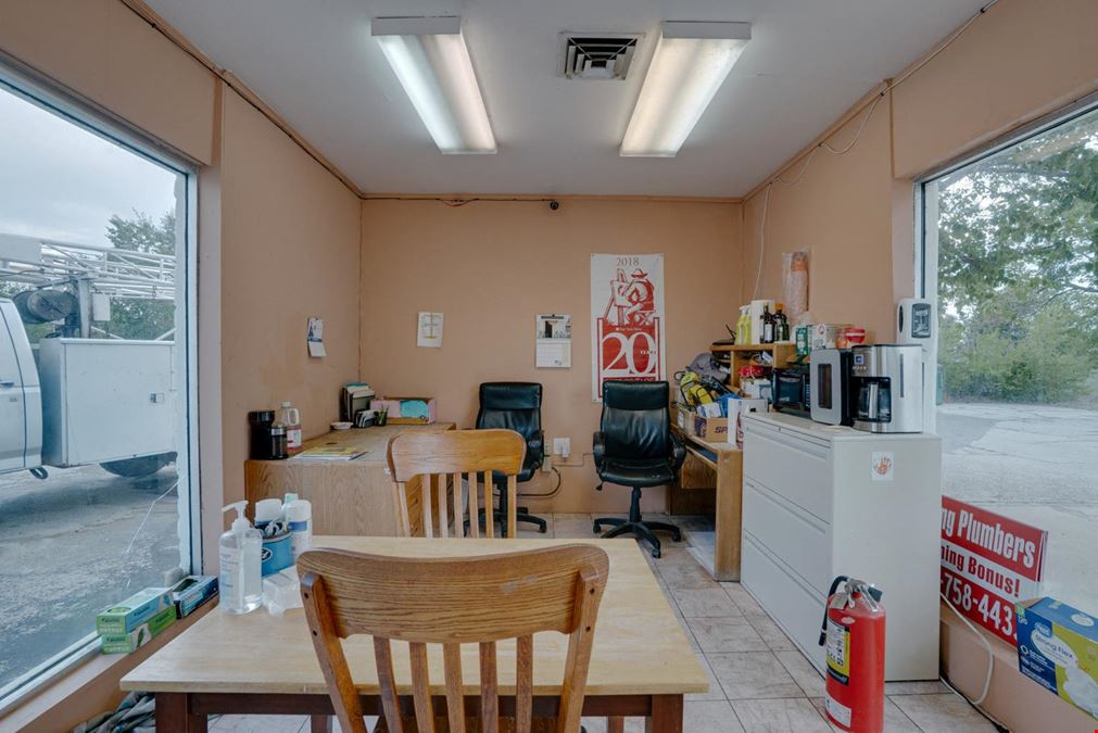 1132 Paseo del Pueblo Sur