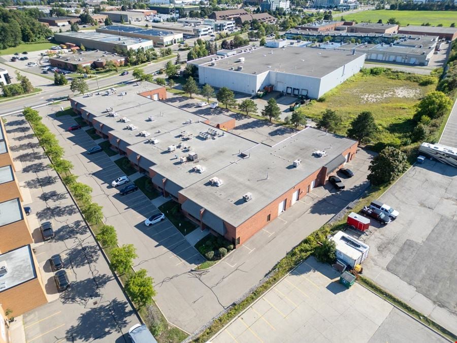 215 Traders Blvd E