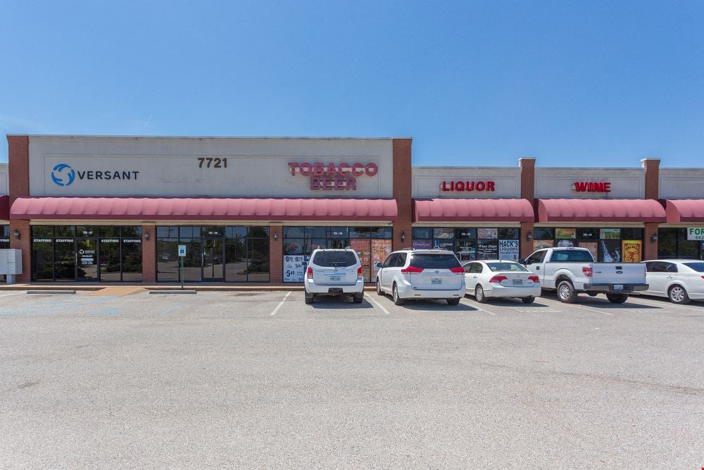 Hacks Cross Shops