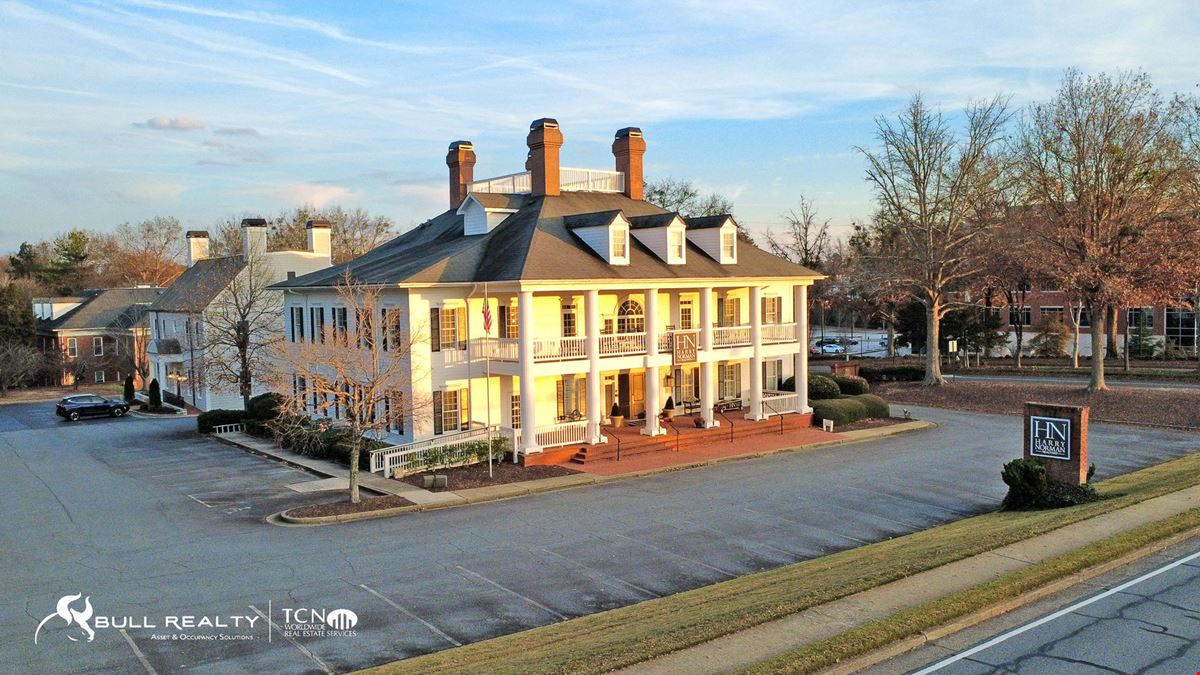Freestanding Office with Retail Exposure | Sale or Lease | ±12,286 SF | Johnson Ferry Rd | East Cobb County