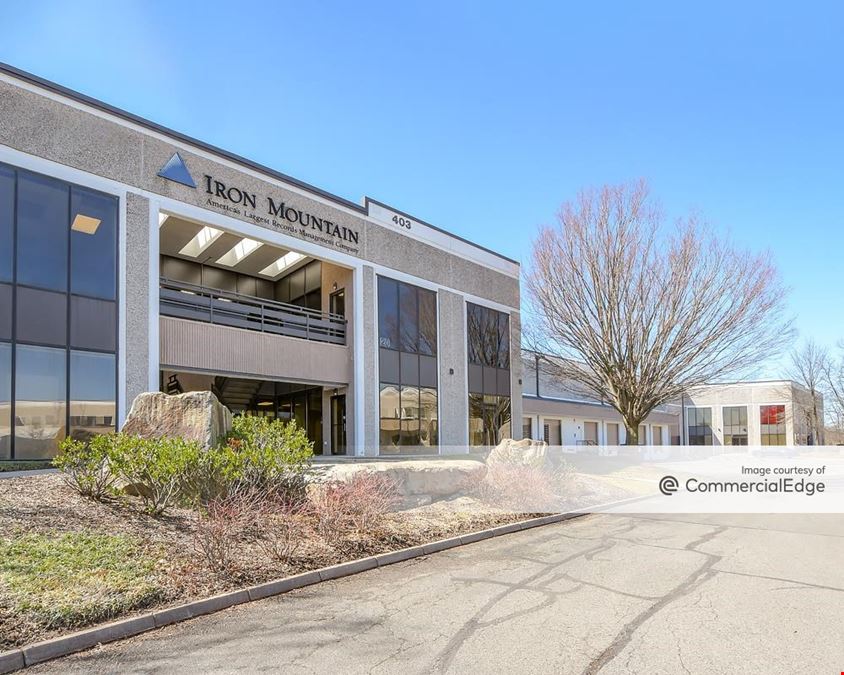 Sterling Park Business Center - 403 Glenn Drive