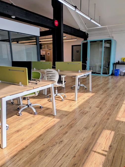 1824 Store St