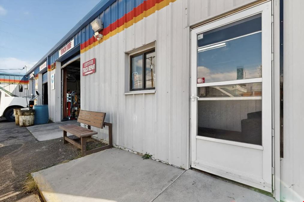 1310 Broadway Blvd NE