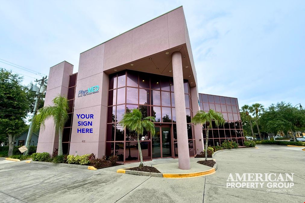 Class A Medical Building Steps from Manatee Memorial