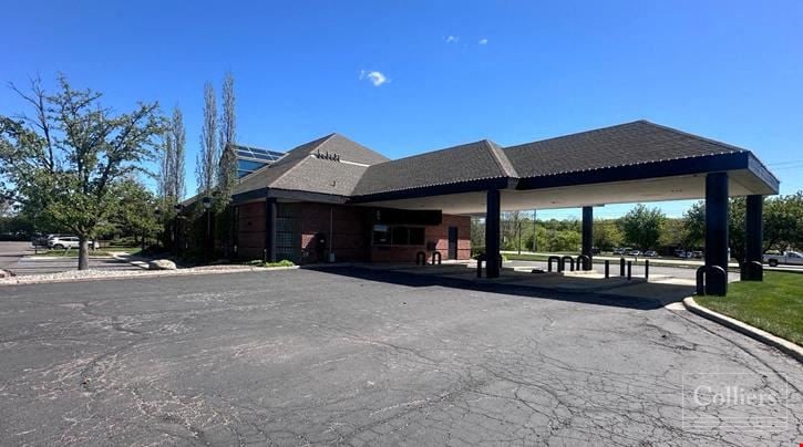 2260 Jolly Oak Road, Okemos, MI | 3,932 SF Retail/Office Building on 1.61 Acres |
