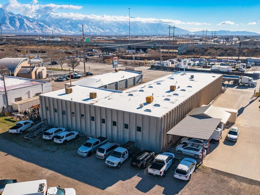 10,000 SF Automotive Warehouse W/ 2,000 SF bonus mezzanine included at no additional rent | 950 W 2100 S Salt Lake City