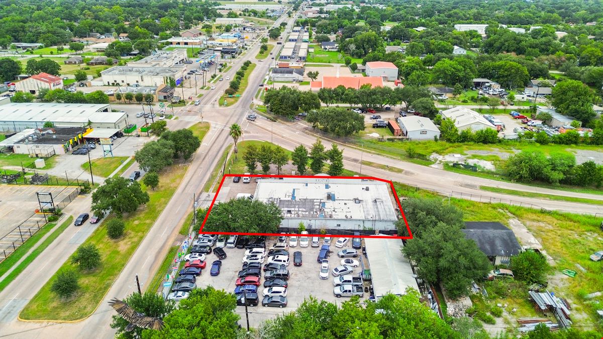 Prime 6,160?SF Retail/Restaurant Property on S Post Oak