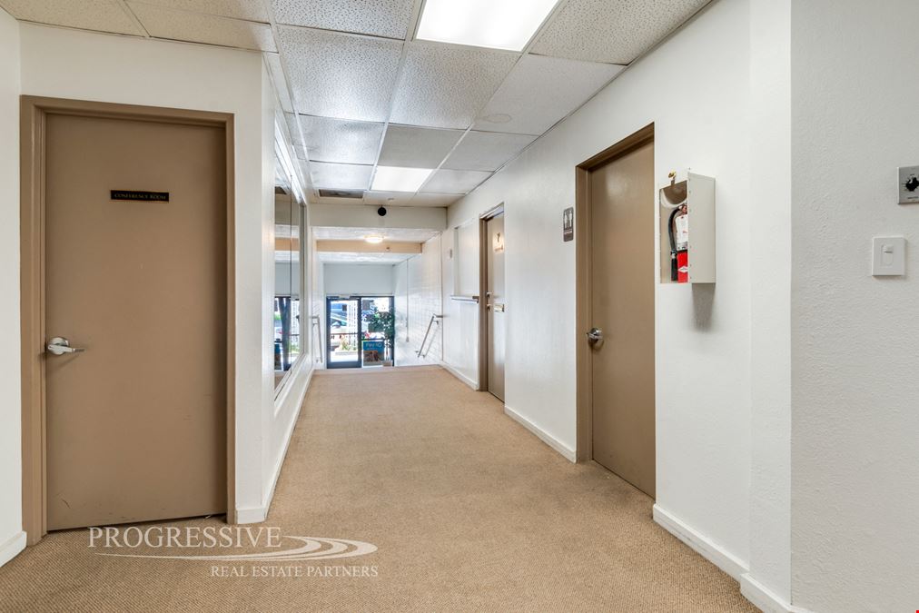 100% Leased Multi-Tenant Commercial Property