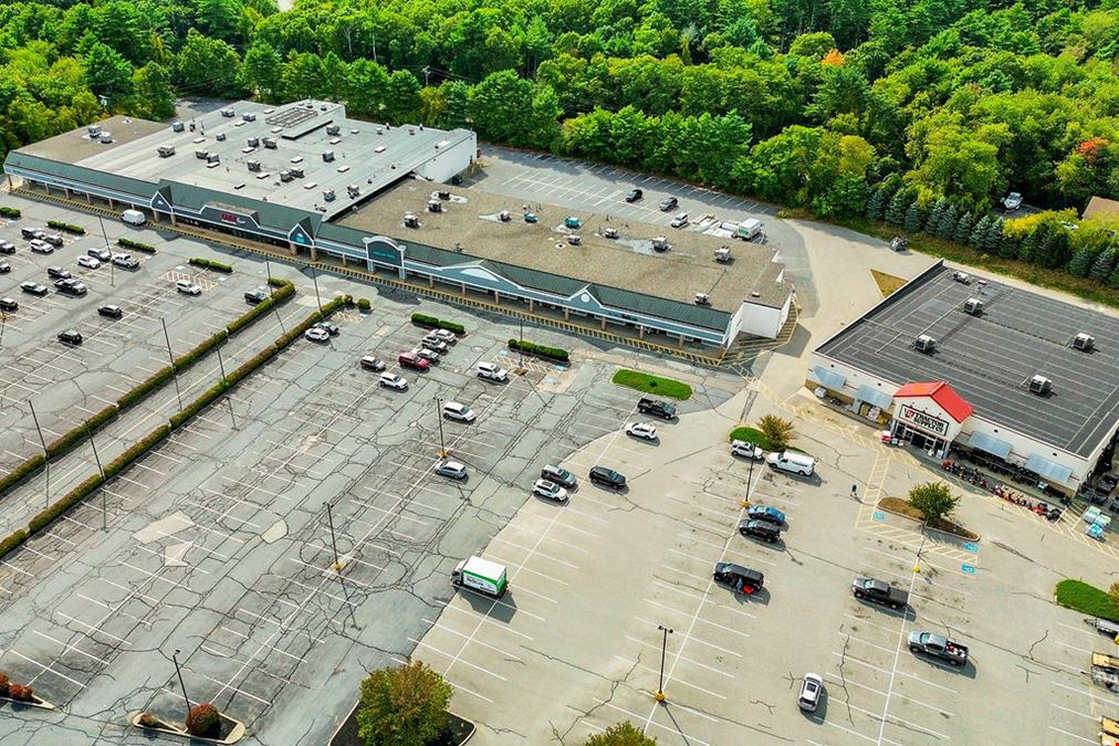 Carver, MA - Carver Marketplace