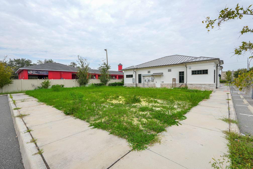 Clermont Medical Plaza Lot