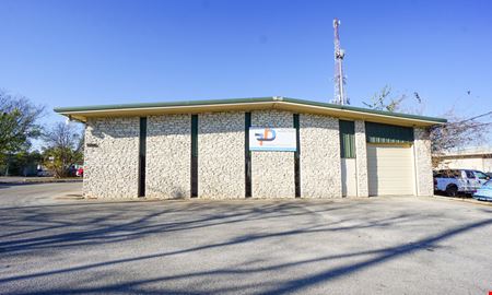 Preview of Commercial space for Rent at 1500 Chisholm Trail