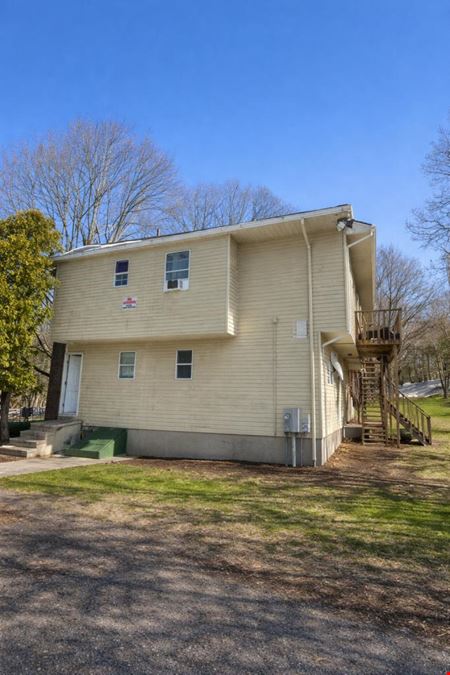 44 Angel Dr