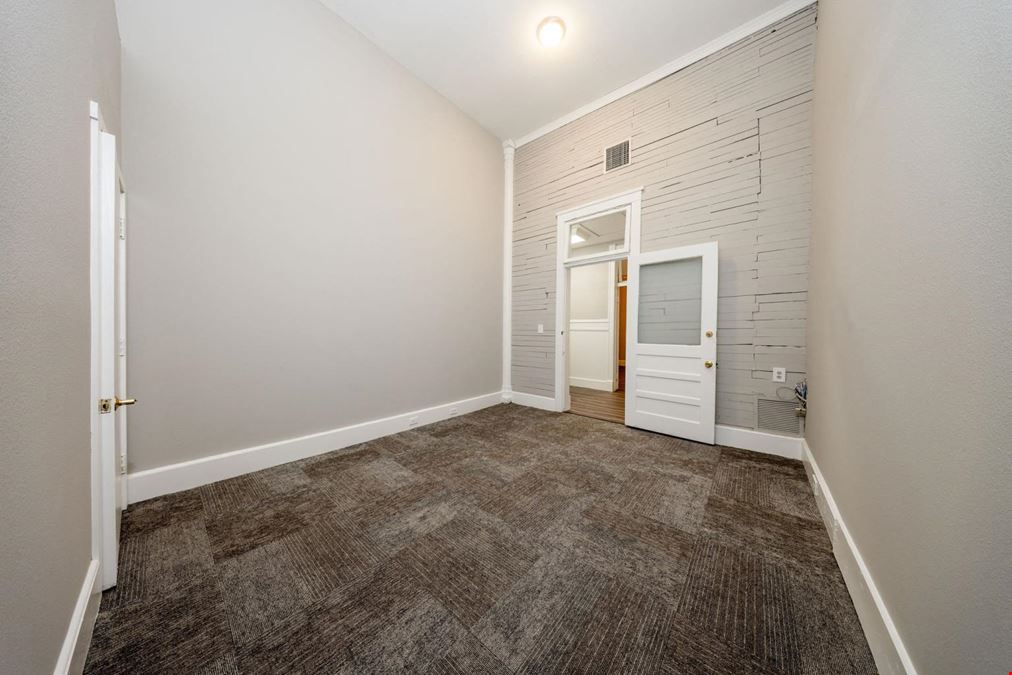 121 E 1st street Sanford