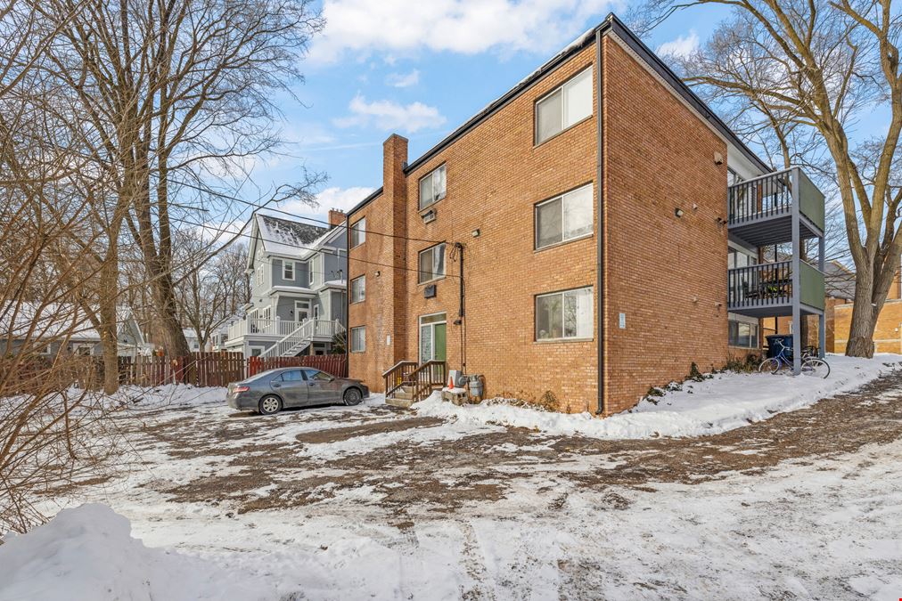 417 W Liberty St - Student Rental