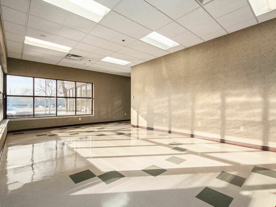 Office Flex Building For Lease