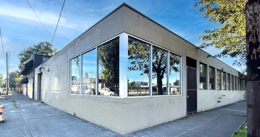 Preview of Office space for Rent at 4834 N Interstate Ave