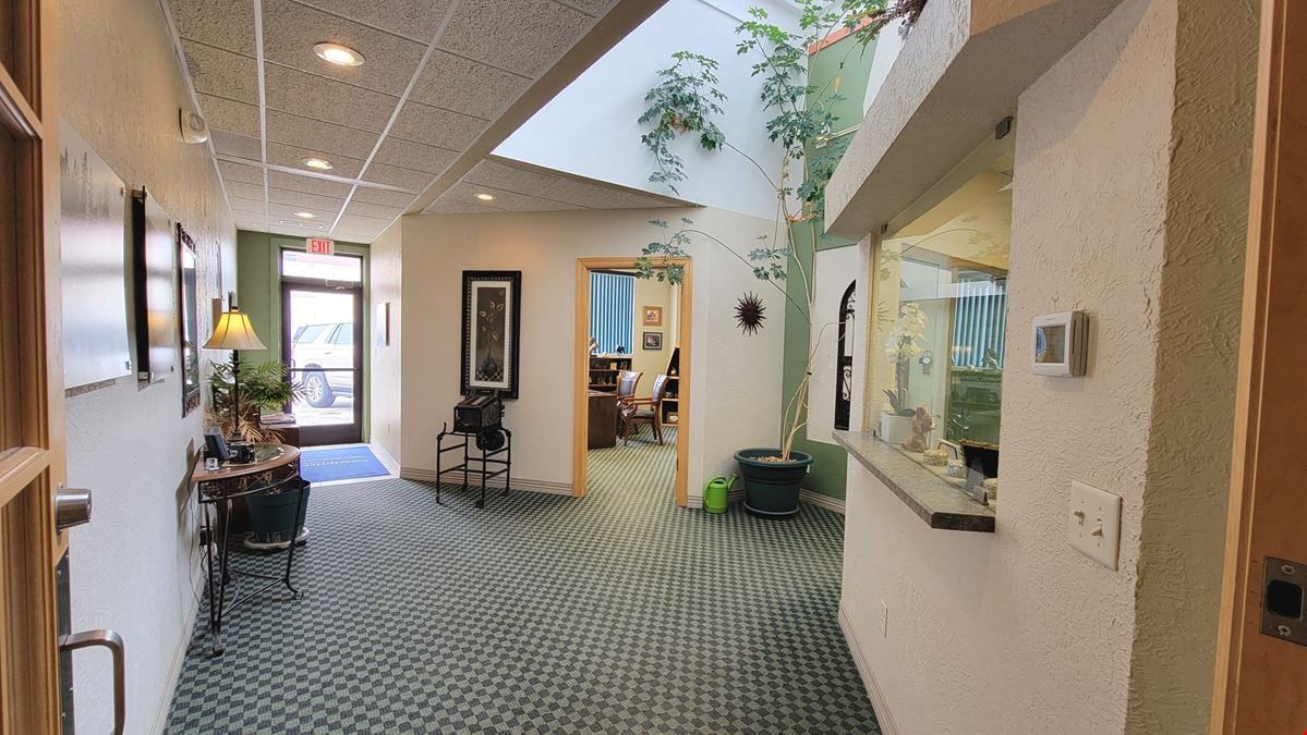 505 E Main Ave, East