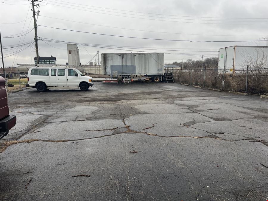1925 E Livingston Ave