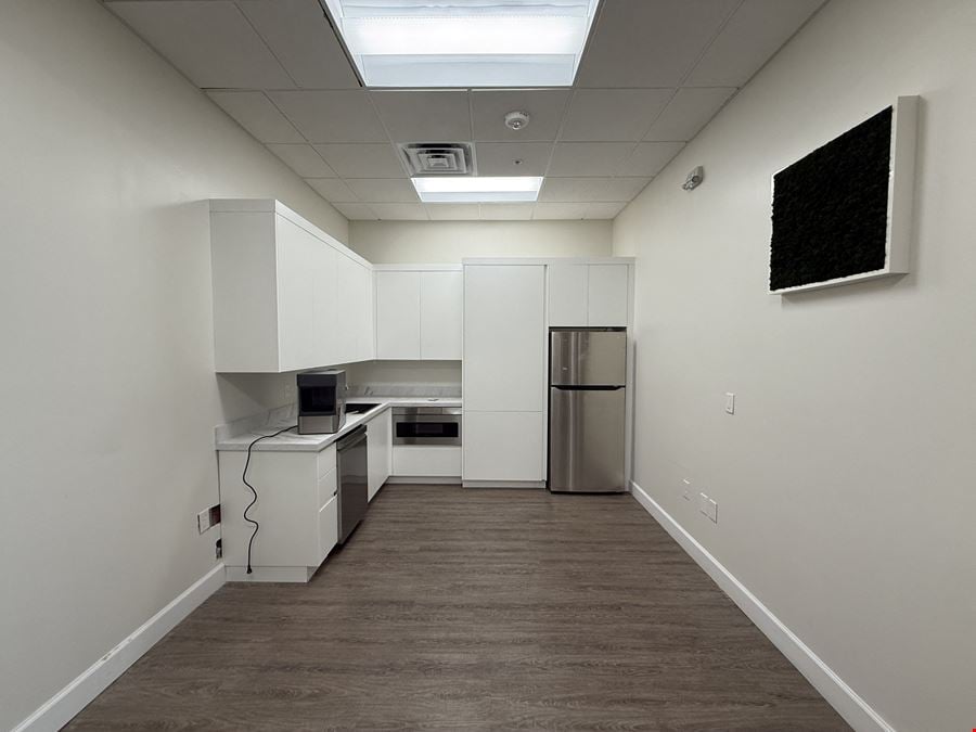 Office Space in SRQ Commerce Park