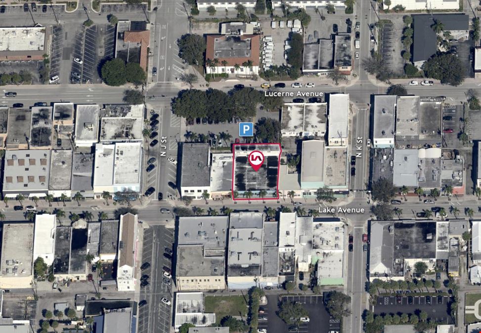 Vacant Beach Town Retail Storefront for Owner/User or Investor