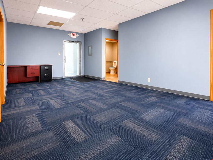 3120 Montvale Dr