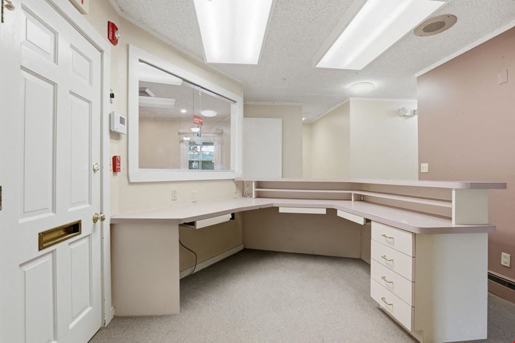 Office or Retail Spaces for Lease in Downtown Georgetown