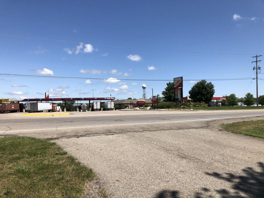 7837 W Grand River - Grand Ledge Mi.