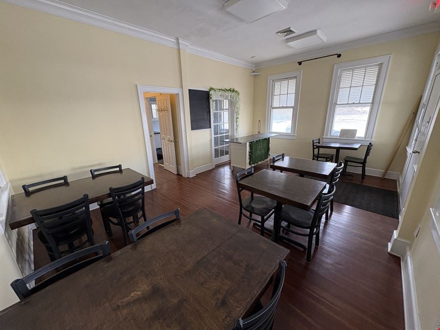 813 West 39th Street