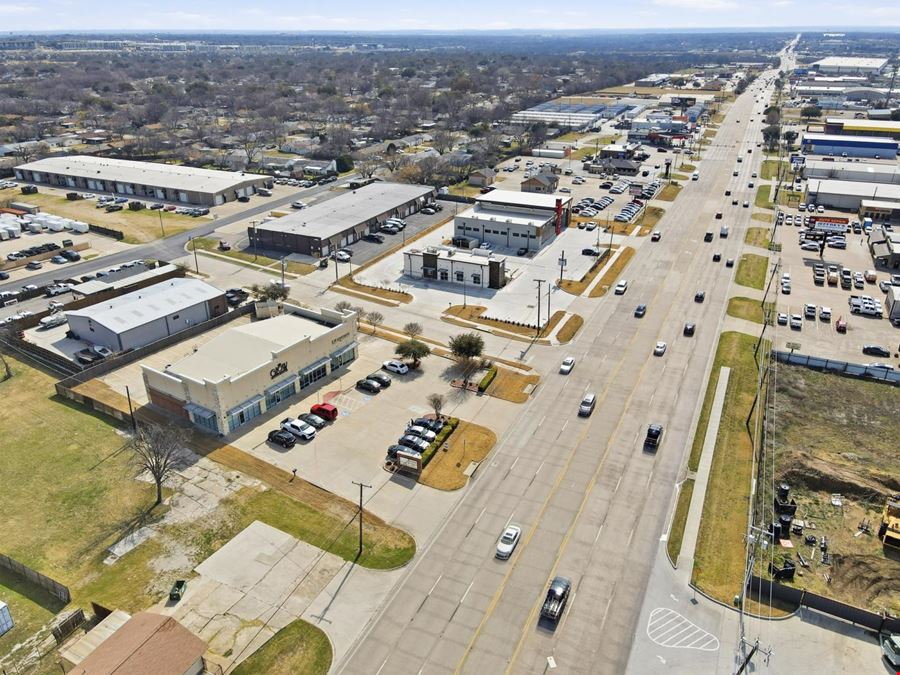 6000 Denton Hwy