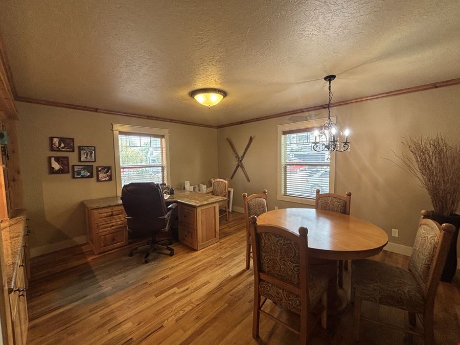6951 N. Duncan Ln.