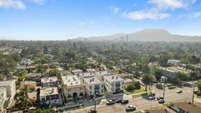 5114 Cahuenga Apartments