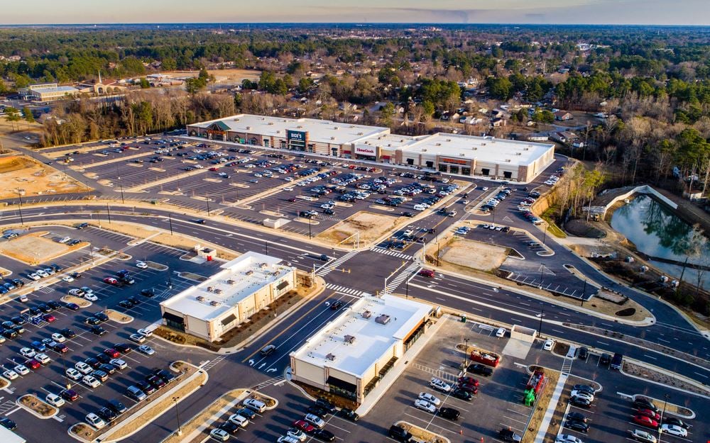 NC Fayetteville – Freedom Town Center