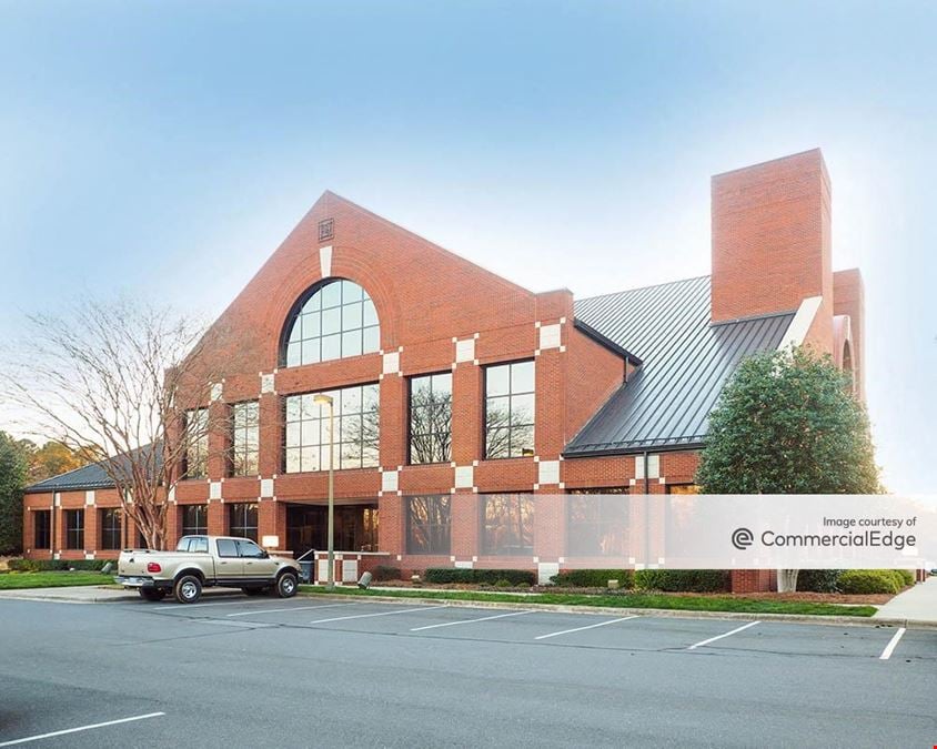 Park Huntersville - The Kemp Building