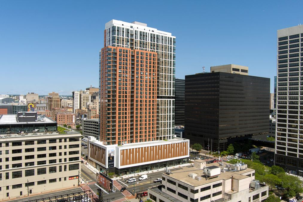 160 University Ave