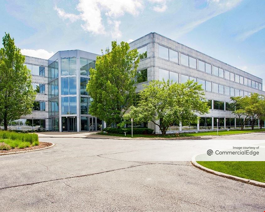 Corporate 500 Centre - 500 Lake Cook Road