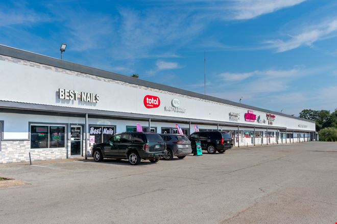 Preview of Retail space for Rent at 800 E Villa Maria Rd