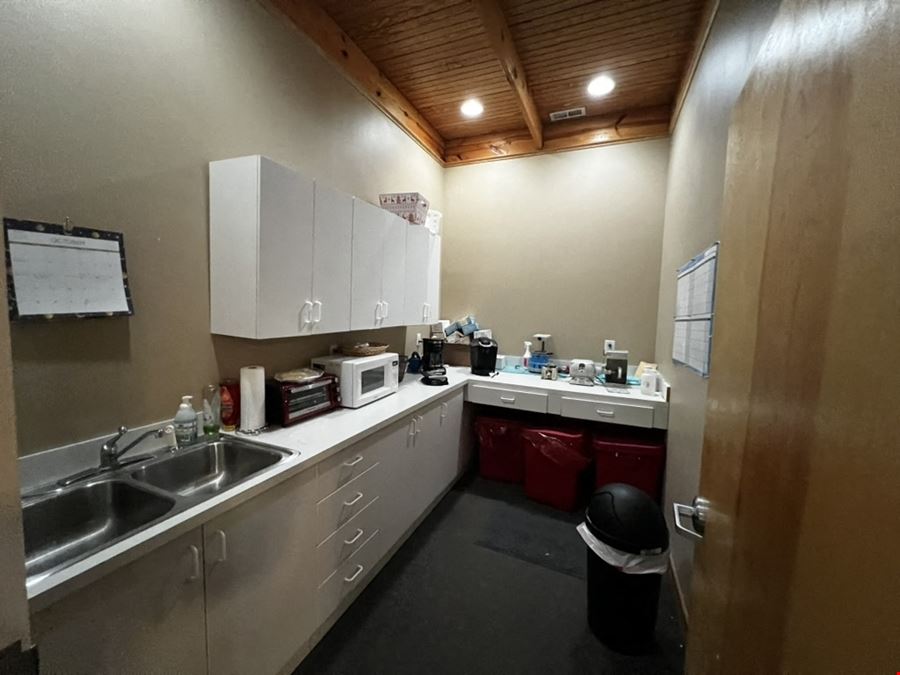 2229 Morris Avenue #104