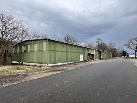 Preview of commercial space at 850 Muskingum Ave