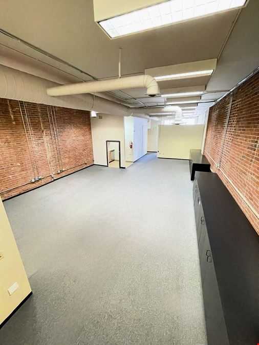 Downtown Denver Entire Office Floor For Sale/Lease