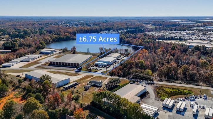 Dual Industrial Warehouses on ±6.75 Acres of Land For Lease