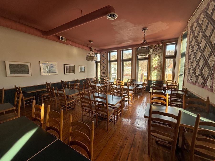 111 Coffee St - Historic Turn-Key Restaurant For Sale 