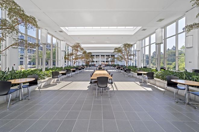Preview of Office space for Rent at 4 Parkway North