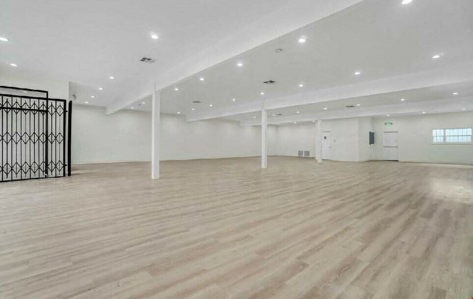 SOUTH BAY SINGLE TENANT BUILDING