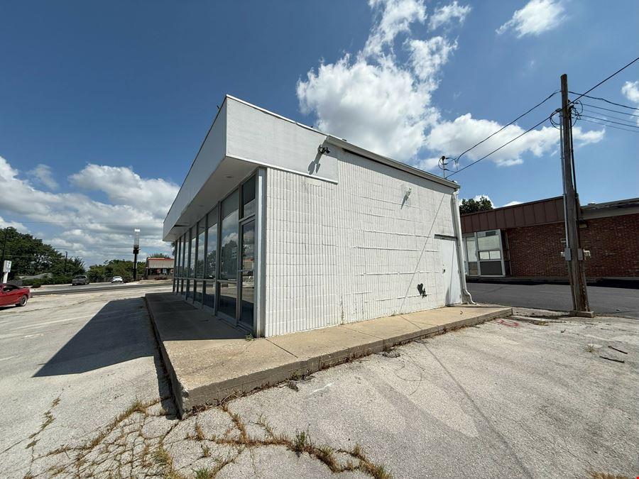 920 West Kearney