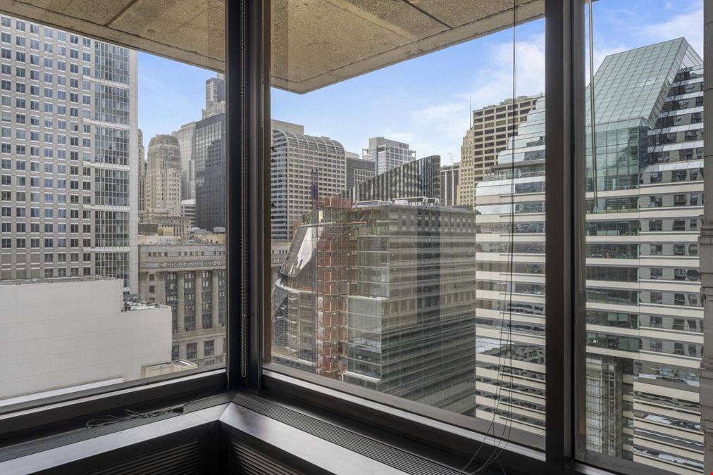 55 E WACKER DR, CHICAGO, IL 60601