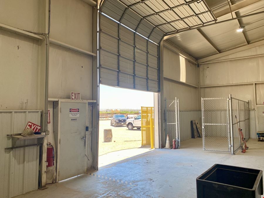 5,142 SF Office/Shop with Jib Crane on 2 Acres - Midland, TX