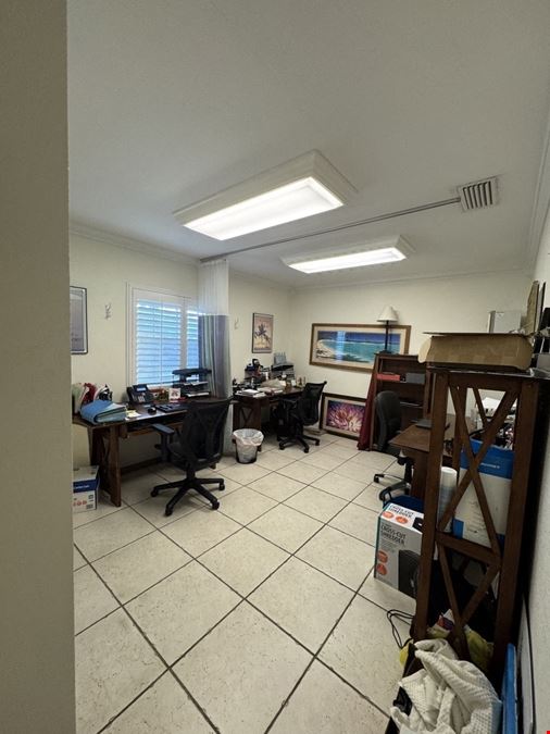 494 N Harbor City Blvd