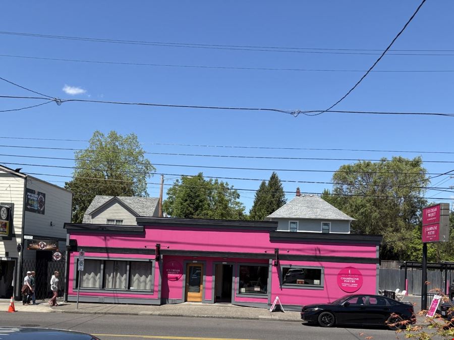 3341-3343 SE Hawthorne Blvd